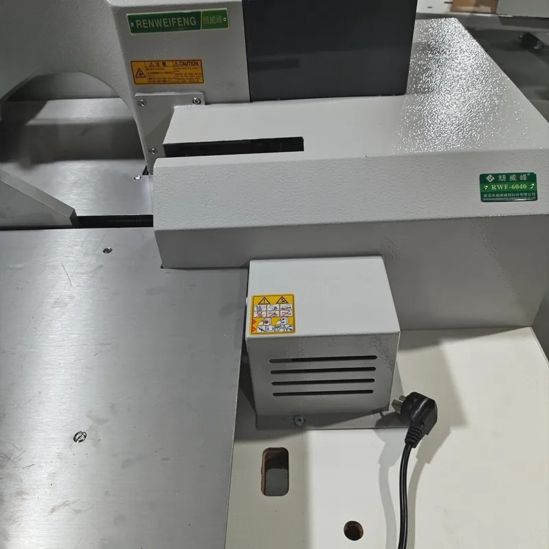 6040H 다하오 신형 컴퓨터 패턴 기계, 광범위 산업 - Sewing Industry 리뷰 및 가격